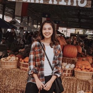 Meet your Posher, Kay